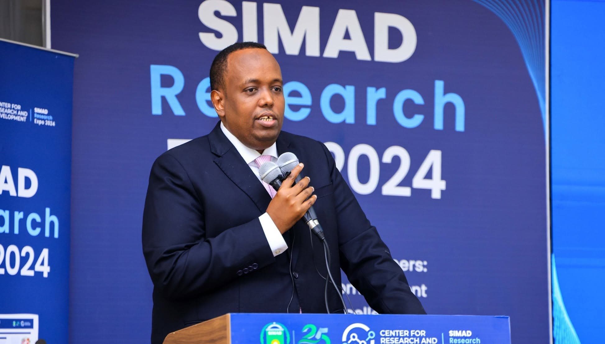 Speaker at the SIMAD Research Expo